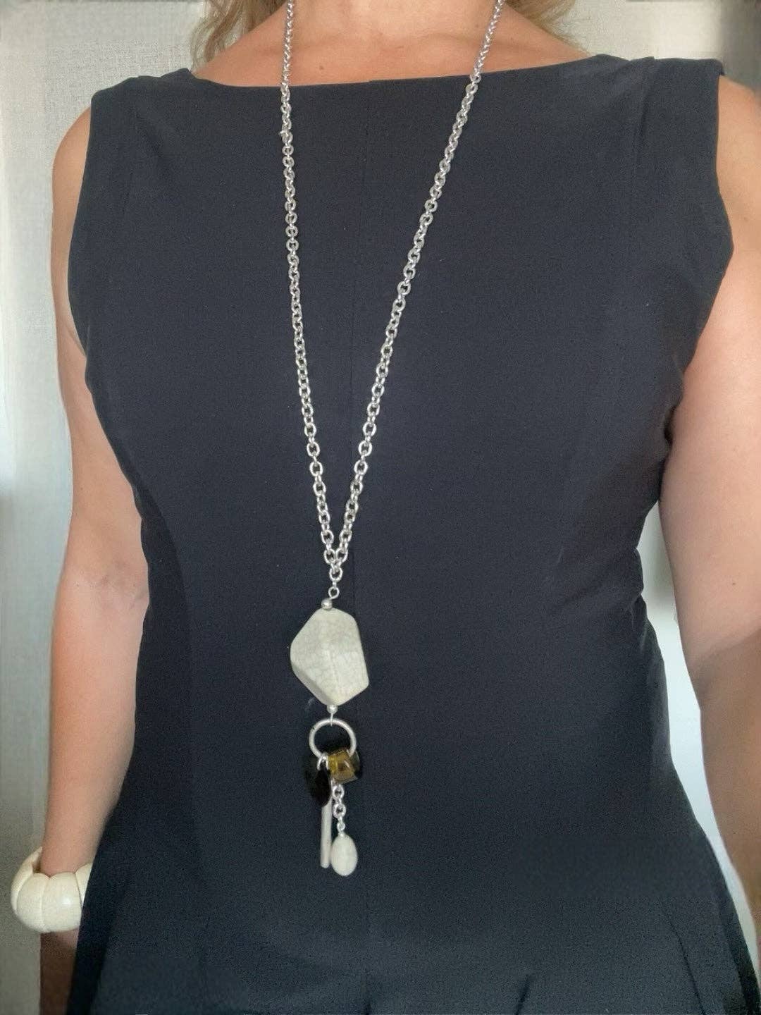 Gloria Mago - Wholesale Pendant/Charm Necklace - Long necklace Meteoro pendant charms mother-of-pearl crystal in silver 10µ1