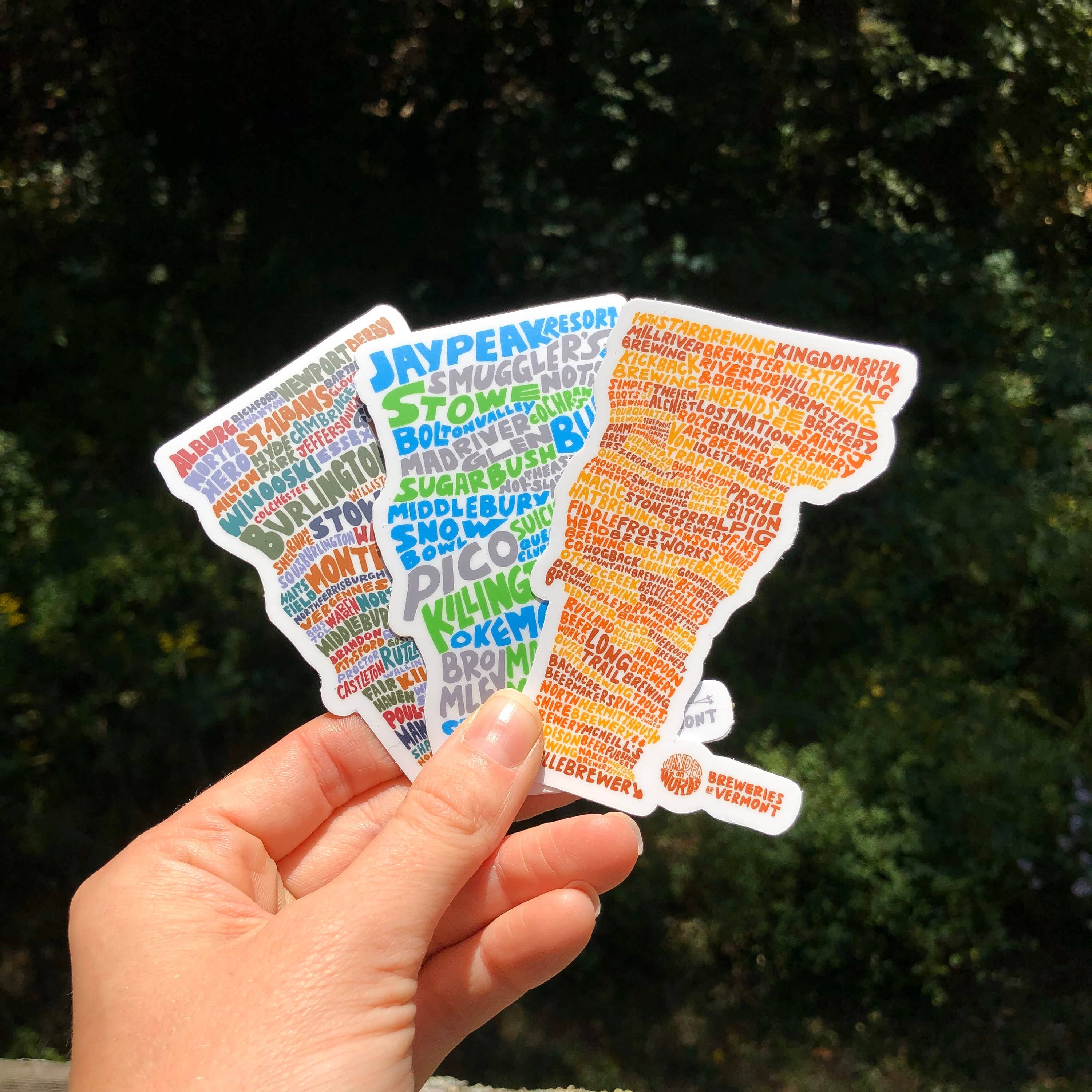 Wander On Words – Engroshandel Klistermærke – Håndbogstaverne Ski Vermont Sticker2