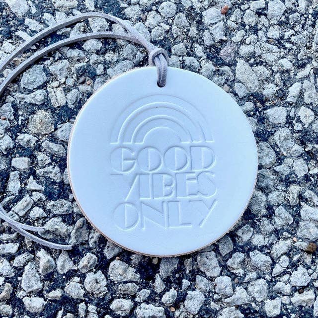 Callahan Leather Co. - Wholesale Car Freshener - Unisex - Good Vibes Only Air Flair4
