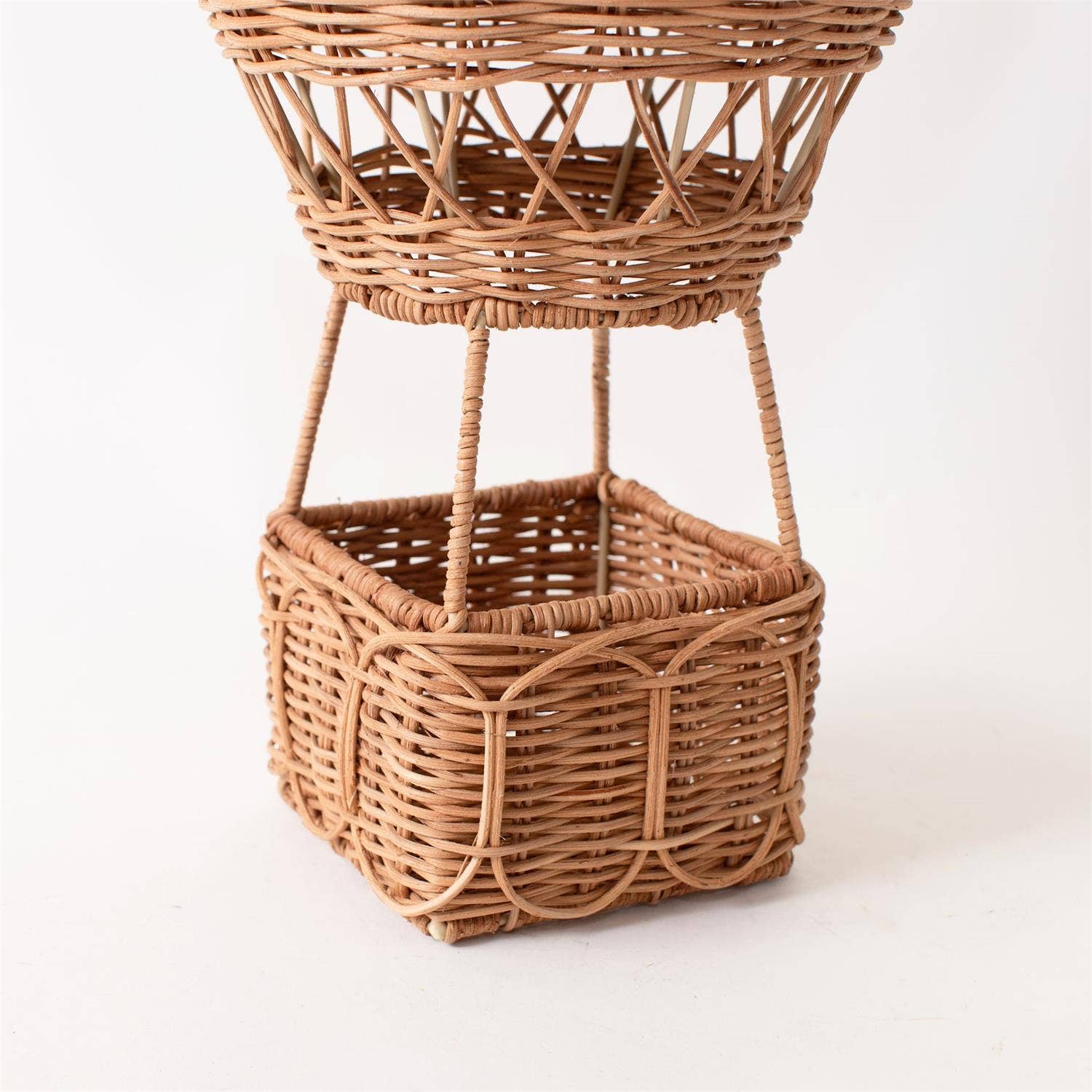 Audrey's Home & Gift - Wholesale Decorative Tabletop Object - Rattan Hot Air Balloon (Pk/02)2