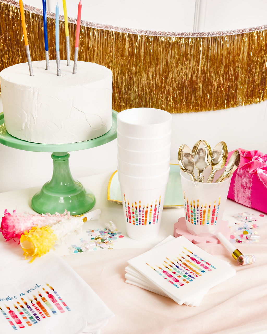 Busy Bee Gift - Wholesale Disposable Cup - Make a Wish Birthday Styrofoam Cups | Set of 10, 16 ounces2