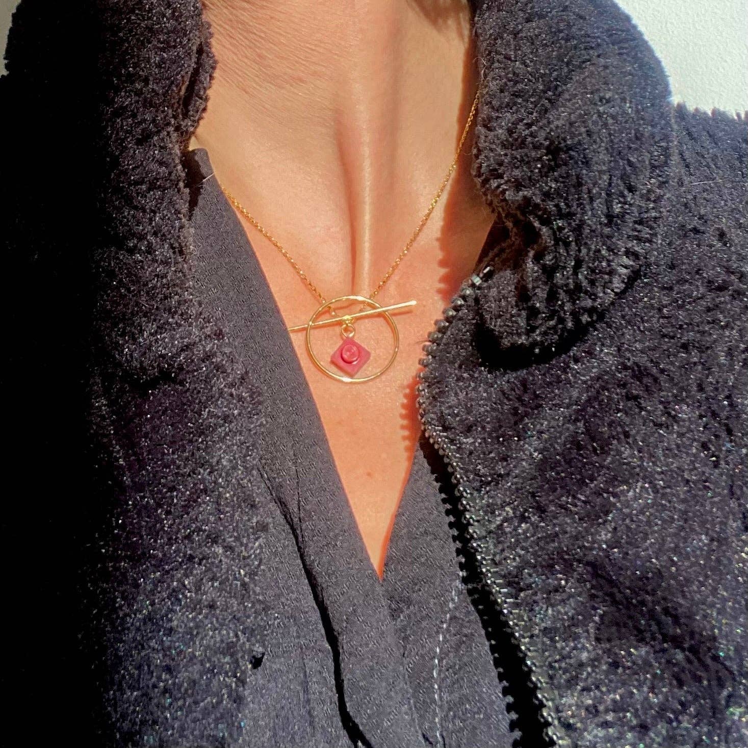 Brique d'Oreille - Wholesale Pendant/Charm Necklace - Geometric necklace with a Lego brick - Les Astucieuses20