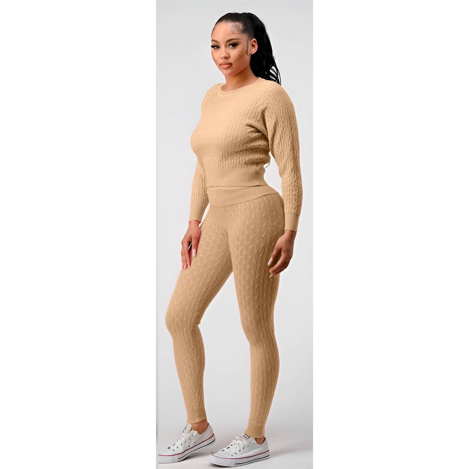 GRÄDDE TEXTURERAD STICKAD TOPP OCH BYXUPPSÄTTNING för wholesale på Faire1