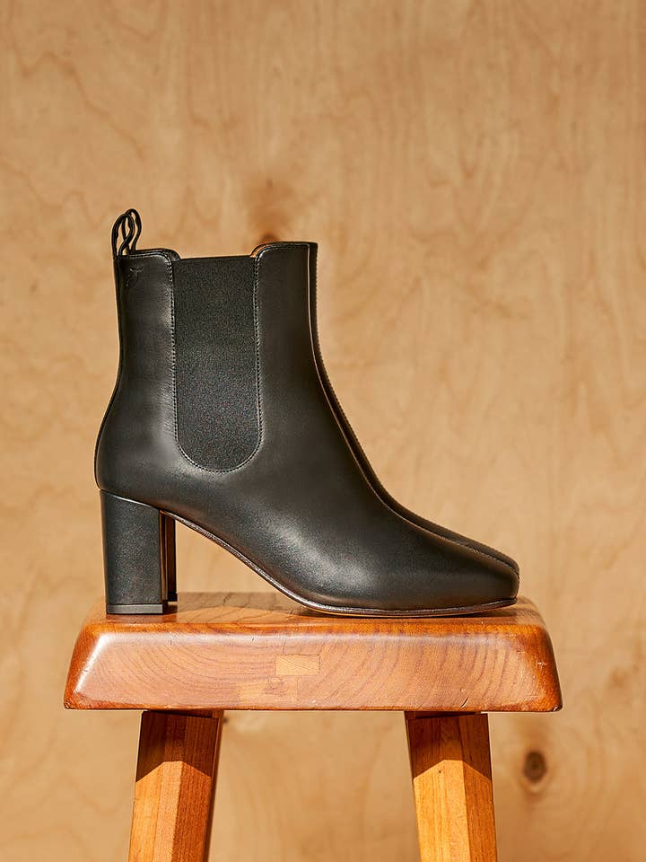 Clemence Chelsea boots - Black for wholesale by Pied de Biche