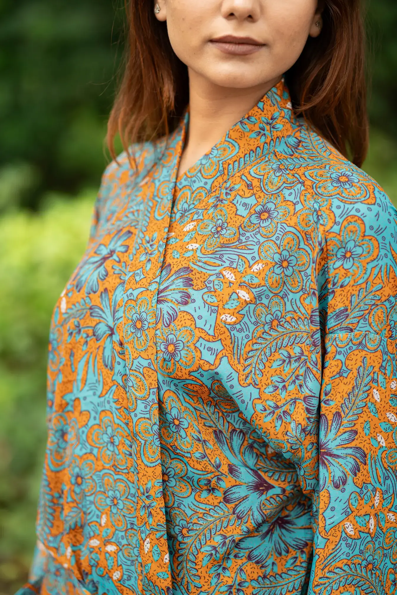 The Eastern Loom - Wholesale Kimono - Dames - Boheemse nieuwe zijden sari-kimono voor dames | Regal House strandjas6