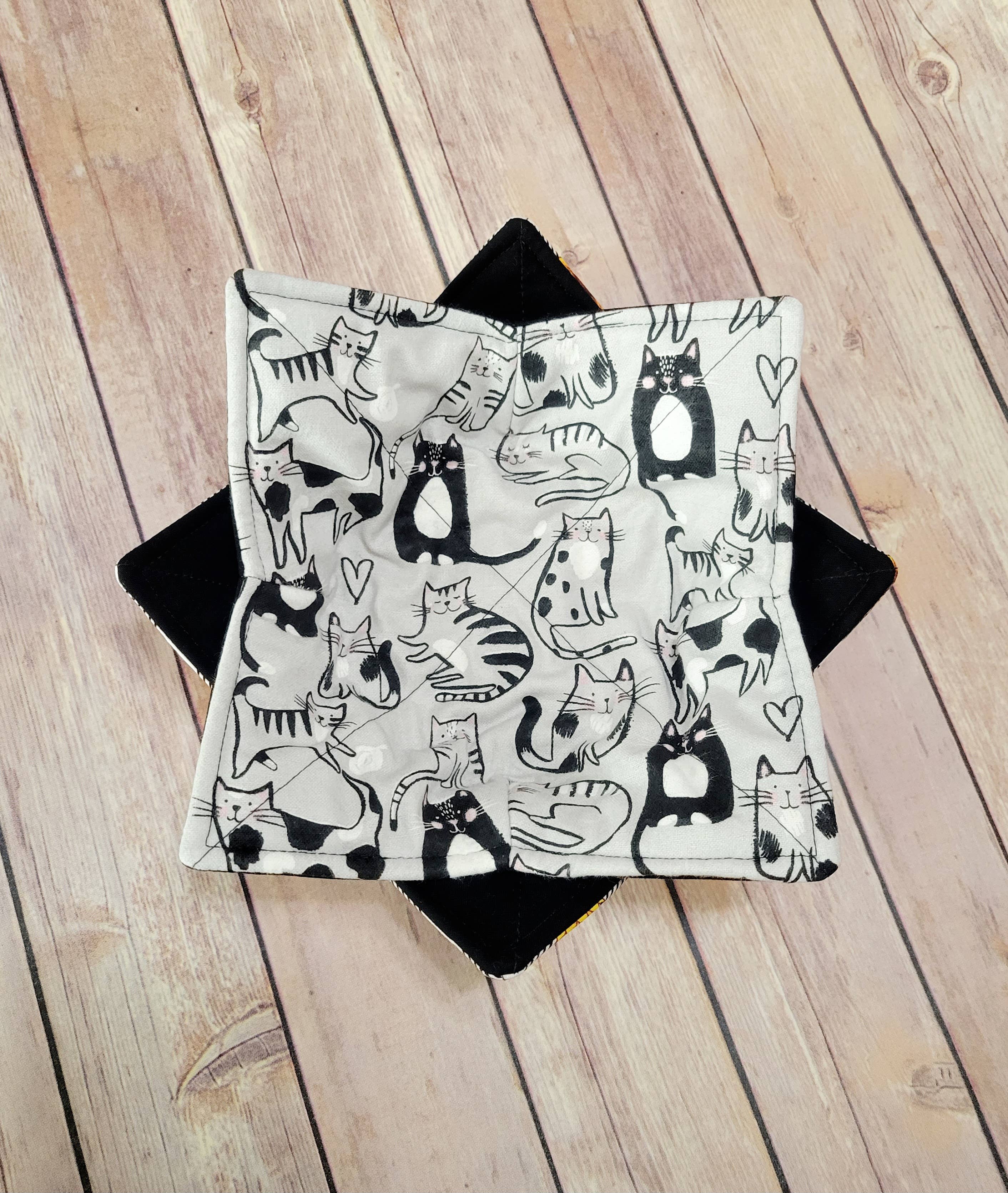 Burpie Bibs Boutique - Wholesale Oven Mitt/Pot Holder - Cat Bowl Cozy | Flower Cat Kitten Hot Pad | Padded Holder5
