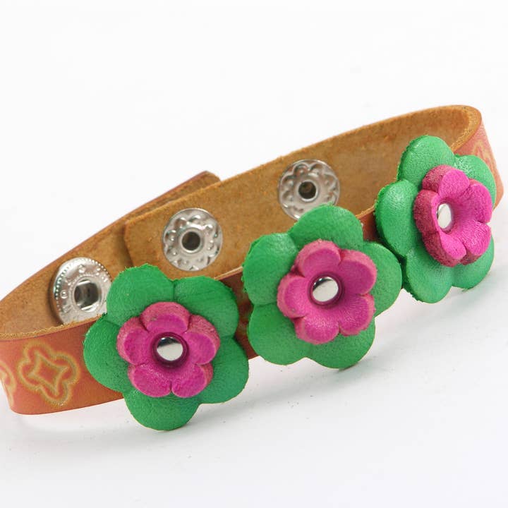 Braccialetto con Fiore in Pelle Fatta a Mano - N7-1 per la vendita all'ingrosso da parte di Sunflower Handmade leather inc