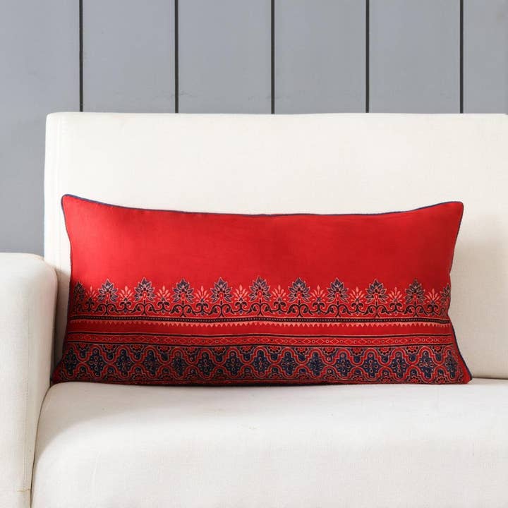 Ajrakh Silke Pudeovertræk & Fyld Rød & Indigo, 12x24 for engroshandel hos Eyaas