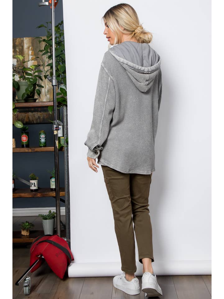 26 International - Wholesale Shirt Jacket/Shacket - Women's - Garment Dye Heavy Waffle Knit Hoodie Shacket16