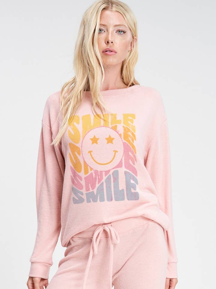 Peace Love Line - Wholesale Lounge Set - Women's - STAR SMILE TOP AND PANTS LOUNGE WEAR SET