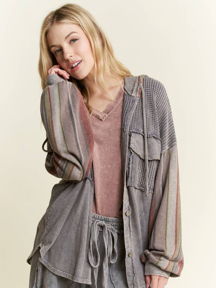 Veste-chemise d'automne à manches rayées MineralWash HT5939 pour la vente par J.Her