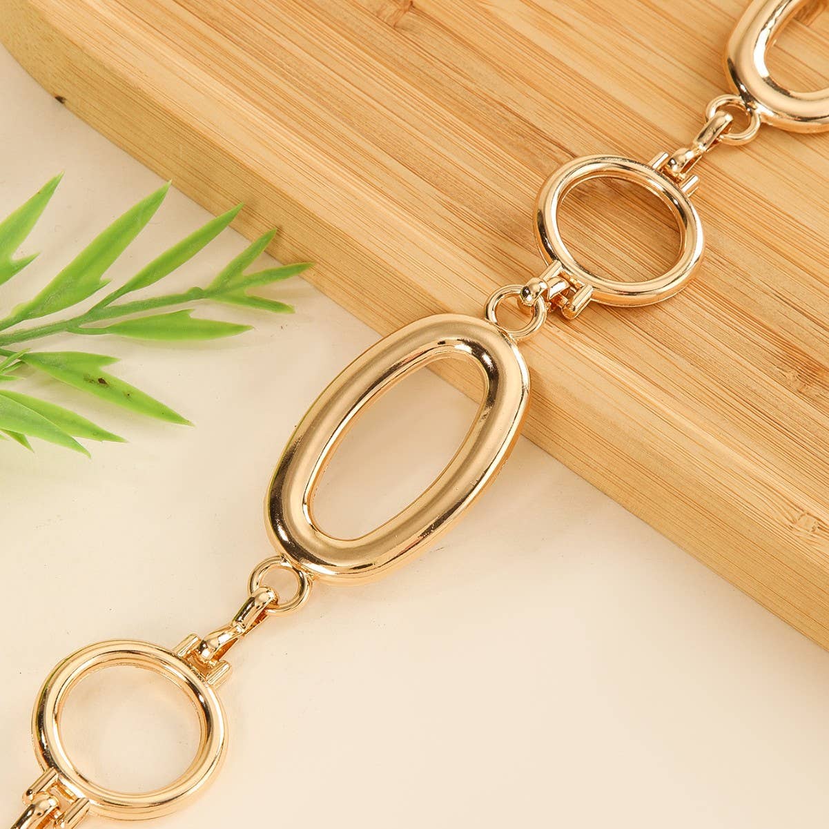 Lily Clothing - Wholesale Belt - Women's - Fashionable and simple round metal waist chain3