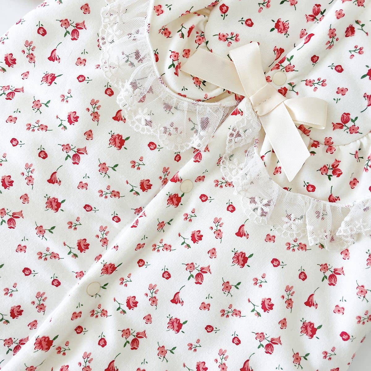 Rouge Ensembles de barboteuse Lolita pour bébé fille avec motif fleuri à petites fleurs et design patchwork en maille en vente sur Faire4