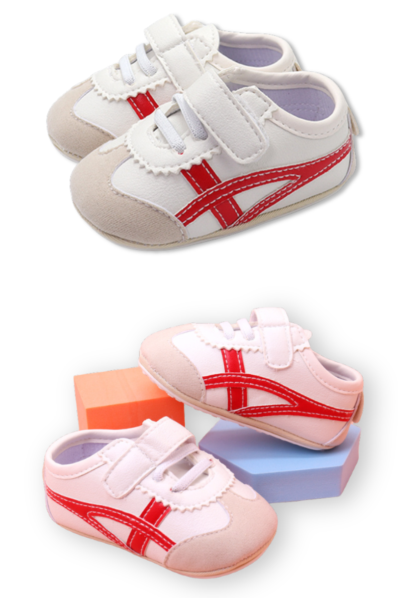 Kids Charm Online - Vente Baskets de sport – enfant - Chaussures de tennis pour bébé blanc cassé avec design rouge et velcro. YSA007R2