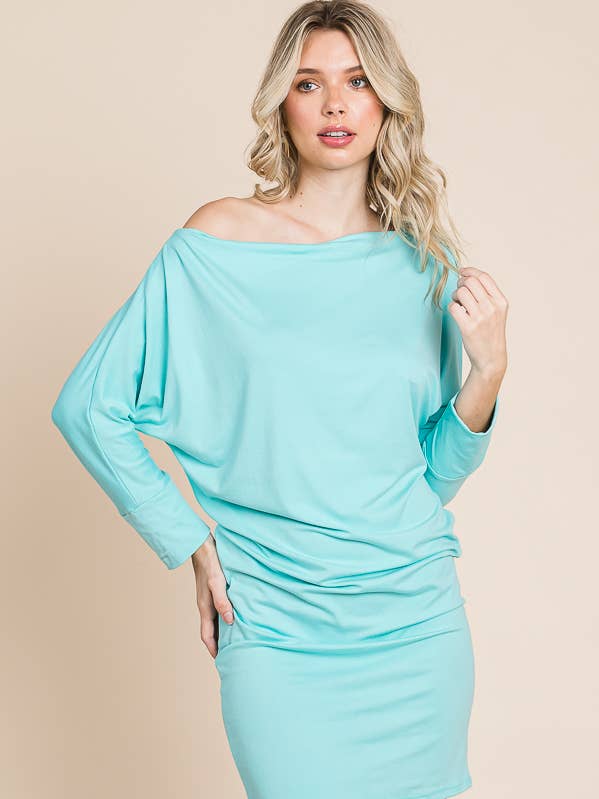 CJD1132Q - ROBE À MANCHES DOLMAN pour la vente par Culture Code