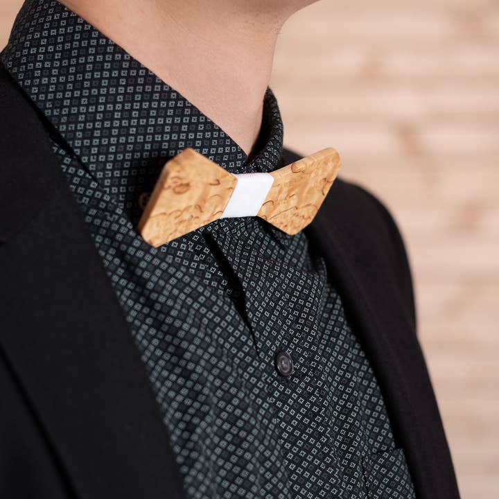 Puurusetti - Maserbirke, weiß für den Großhandel von HAVU THE WOODEN WATCH