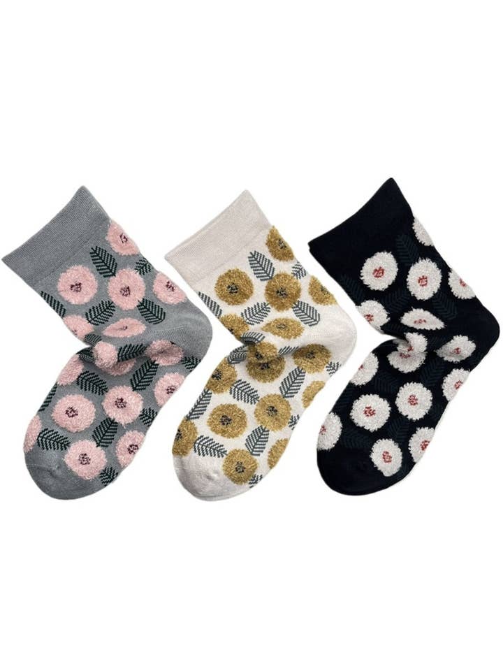 Rufia - Retro Mid-calf Socks with Floral Leaf Patterns for wholesale by Funkyrel® Atzbranding Limited