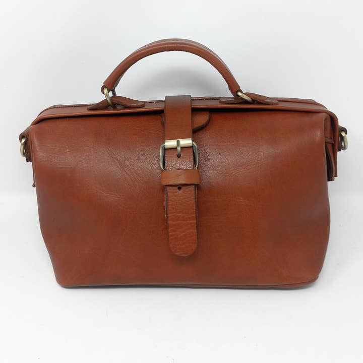 Artisan Stories - Venta al por mayor Bolso con asas - Mujer - Bolso médico pequeño de cuero marrón claro