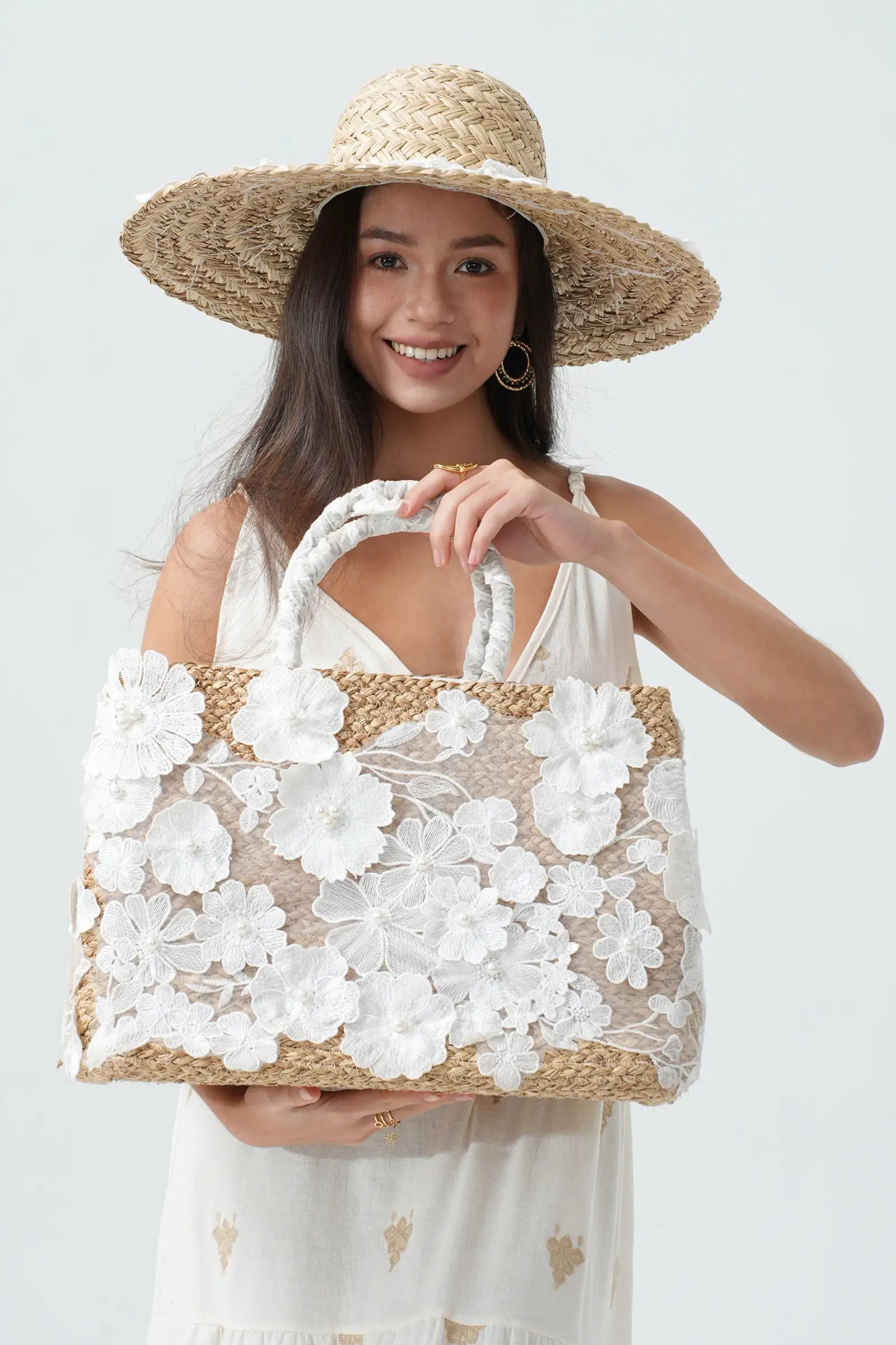 PHANIE MODE - Wholesale Beach Bag - Straw Tote Bag With Floral Lace And Pearls BA153511
