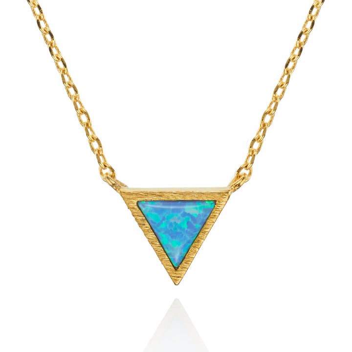 Guld trekant Opal vedhæng halskæde for engroshandel hos Namana