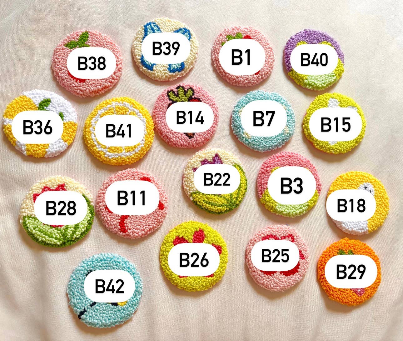 Honey Punches - Venta al por mayor Posavasos para coche - Mujer - Posavasos para coche de aguja mágica, regalos y accesorios hechos a mano1