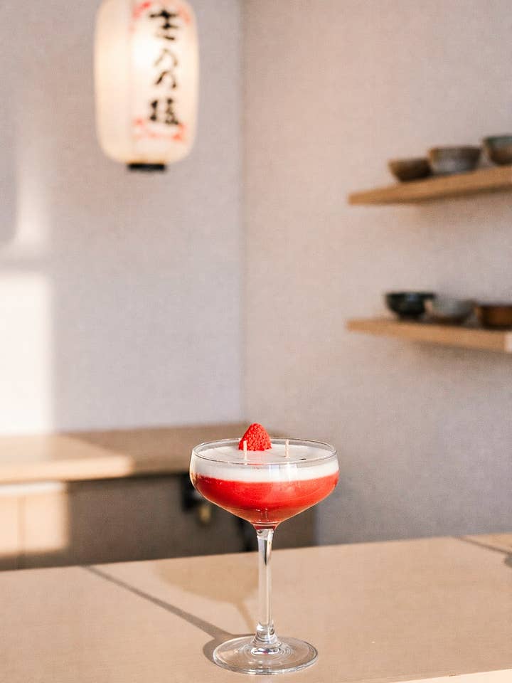 Cocktail Candle – Strawberry, Pomegranate & Pear for wholesale by Surfing Road