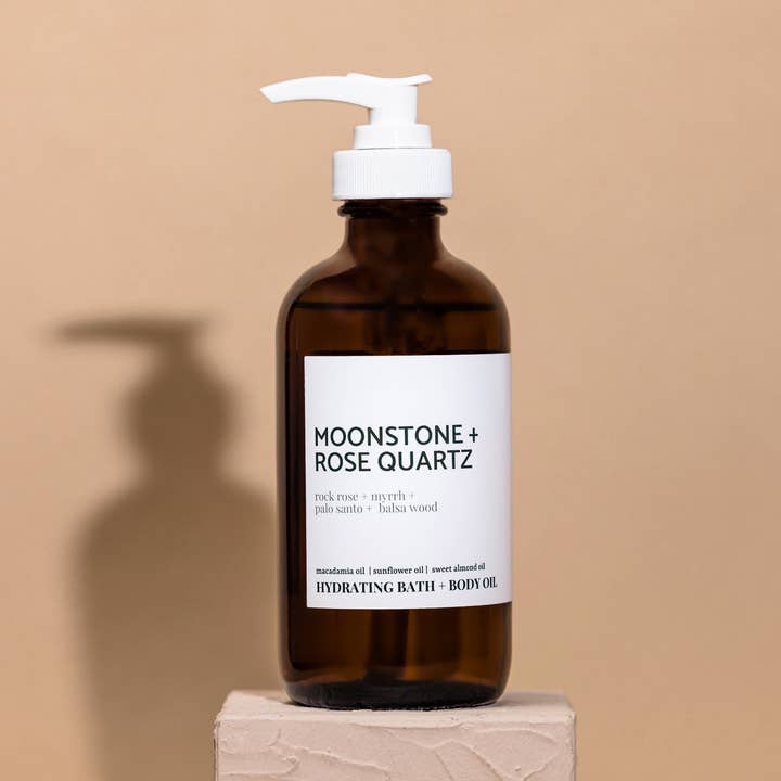 Pierre de Lune + Quartz Rose pour la vente par Modern Makers Provisions