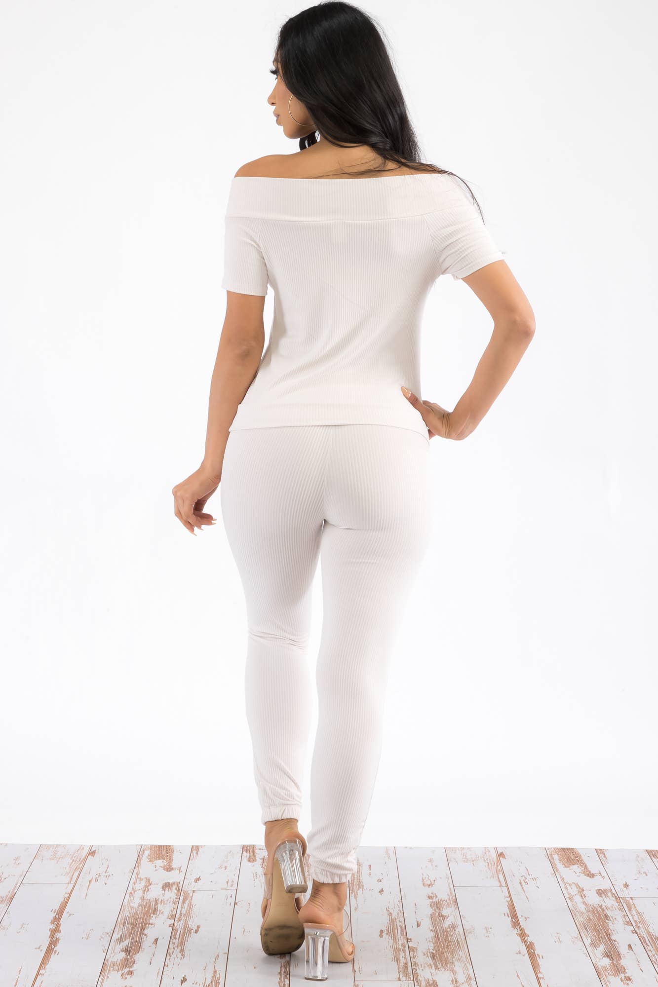 H&H Fashion Inc. - Venta al por mayor Conjuntos de top y pantalón (NO para estar en casa) - Mujer - HH629R-SET - Conjunto acanalado con hombros descubiertos3