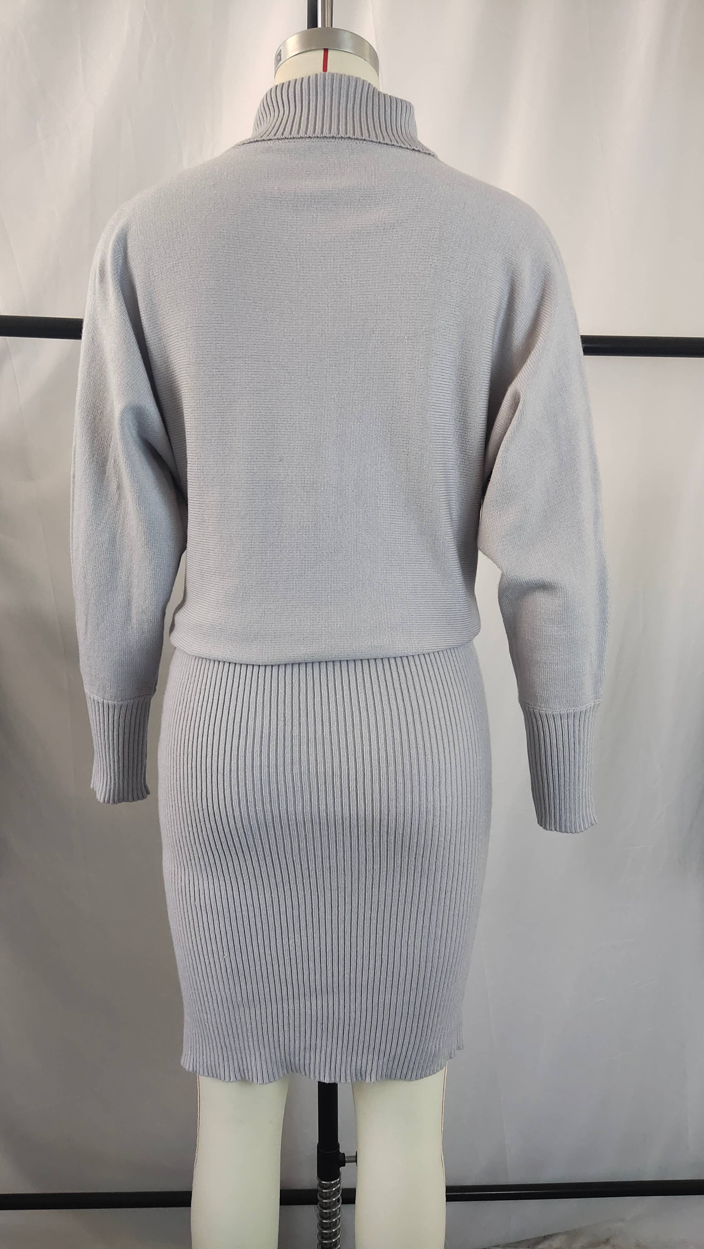 HIDDENBRAND - Wholesale Dress - Women's - Turtleneck ribbed knit sweater midi dress14