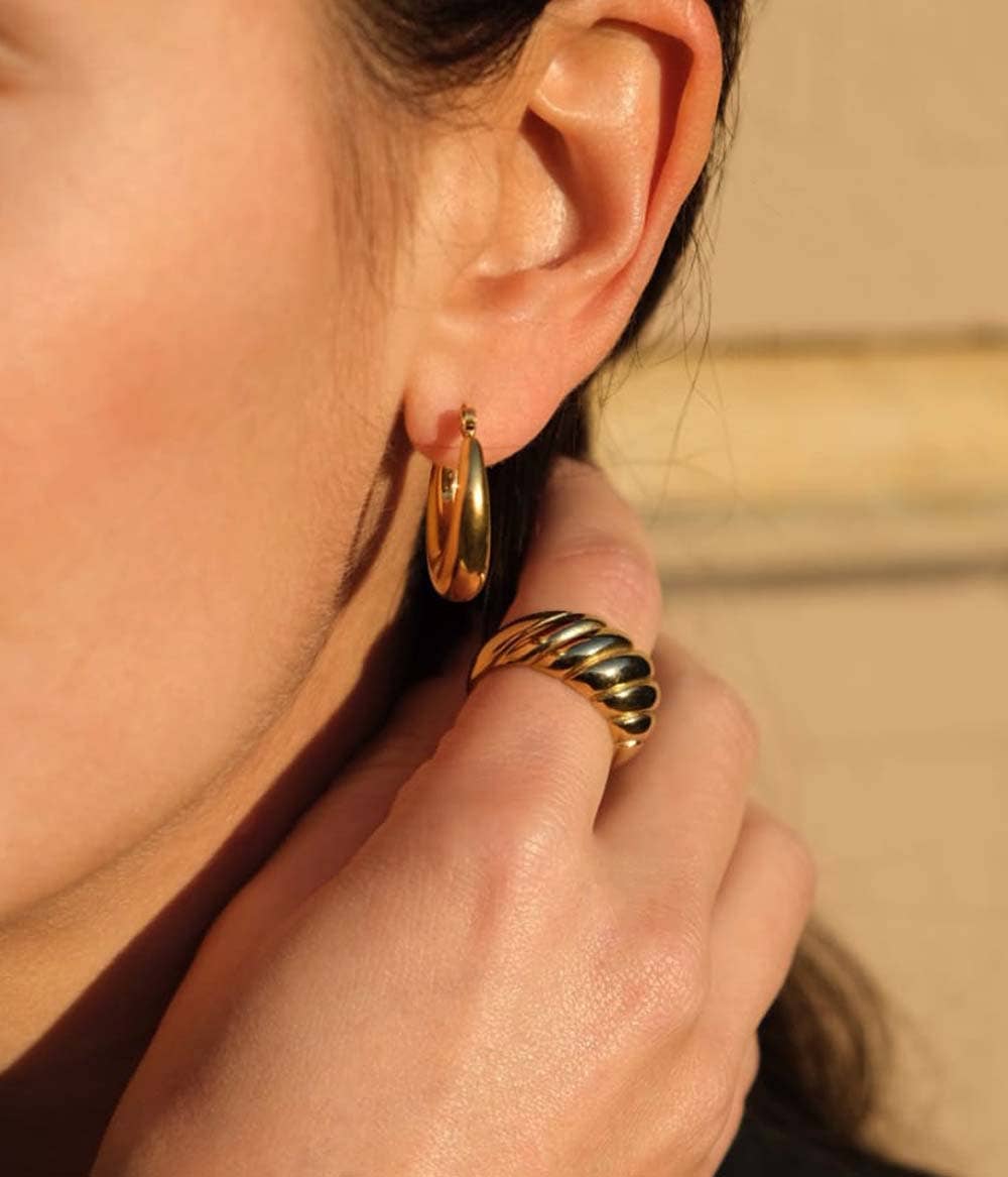 Caprice Paris - Wholesale Hoop Earrings - Junon Gold Small Hoops | Handmade jewelry in France3