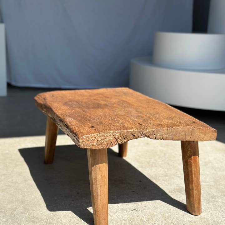 Office Objets - Venta al por mayor Mesas auxiliares - Mesa baja pequeña de teca rubia cuadrúpeda H:30 L:63,5 l:4032