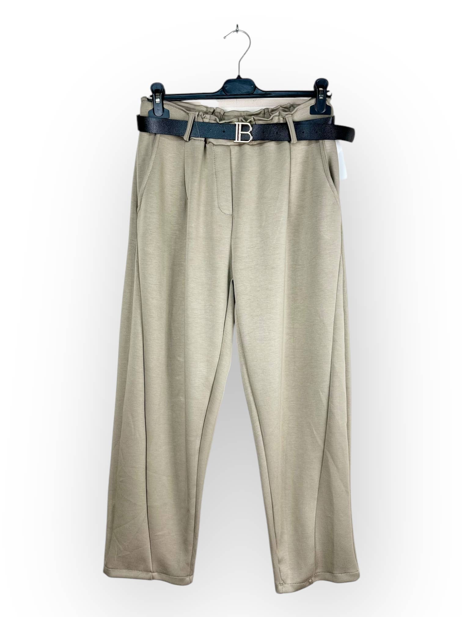 Lucky Nana - Wholesale Pants - Women's - SP 9747-01 - Pantalon uni en tissu lisse4