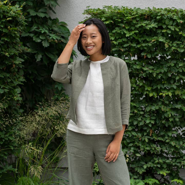 Dame Cropped hørjakke Eden - afslappet hørblazer for engroshandel hos menique