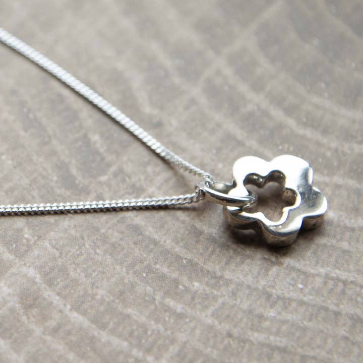 Argento Chic - Wholesale Pendant/Charm Necklace - Star Pendant1