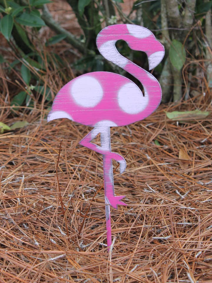 pieu de cour de flamant de 10 po pour la vente par Steel Southern Designs