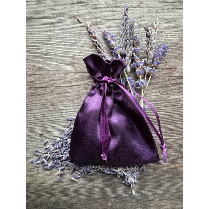 Lavender Beads - Wholesale Stud/Post Earrings - Flower Bud Studs5