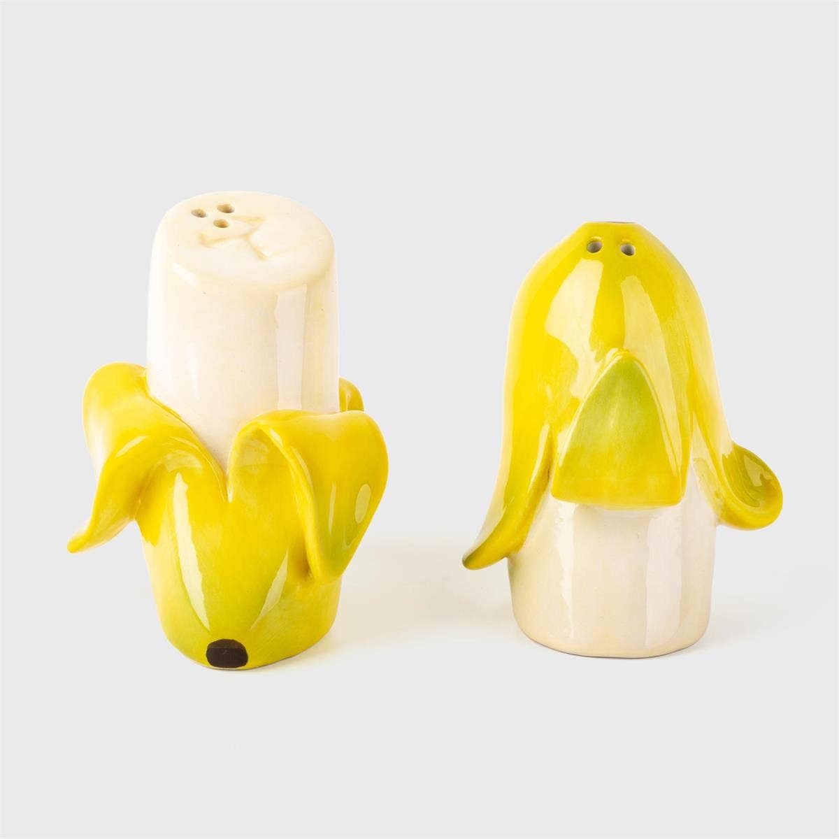 Truu Design - Wholesale Salt & Pepper Shaker Set - Banana Salt & Pepper Shakers, Set/2 , 4.53x3.15"0