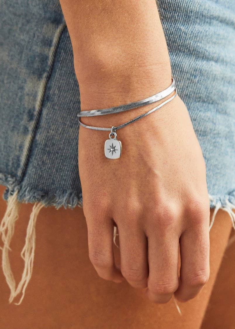 Foxy Originals - Vendita all'ingrosso Braccialetto con ciondolo/pendente - Bracciale con Ciondolo Regolabile Nova Starburst | Natale 20255