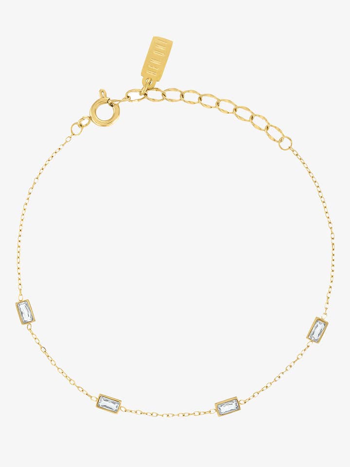 Bracelet Charm Baguette Mel pour la vente par Ben Oni Jewelry