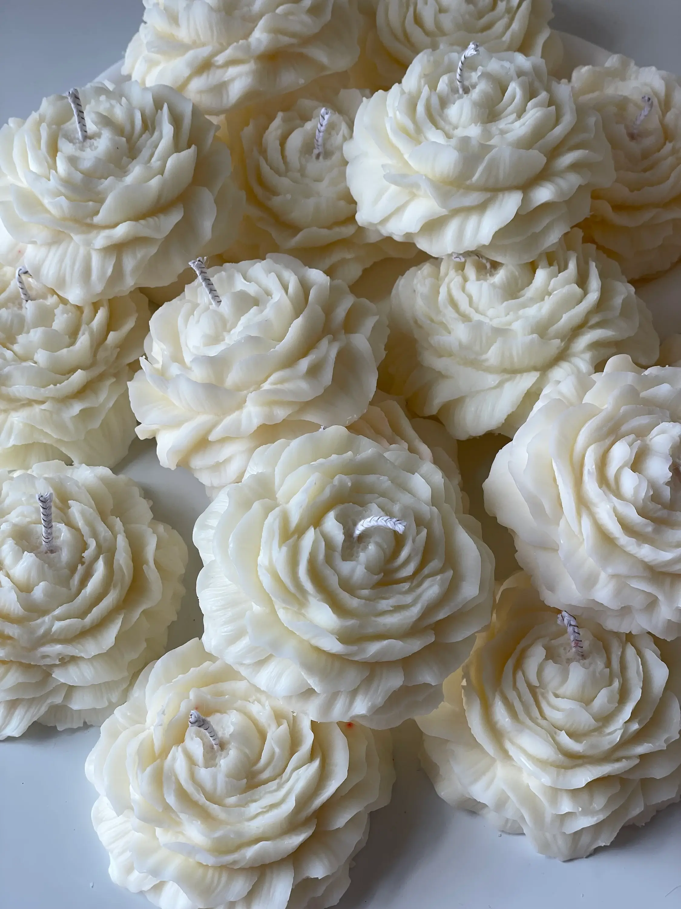 Akivodu Candles - Wholesale Zuilkaars - Pioenroos geurkaars - meerdere kleuren en geuren5