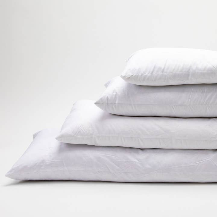 The Pillow Collection Inc. - Wholesale Lumbar Pillow - Down Feather Lumbar Pillow Insert