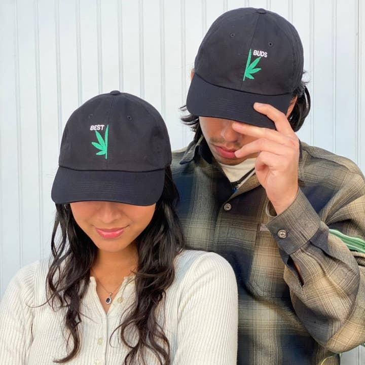DSY Lifestyle - Wholesale Baseball Cap - Unisex - Best Buds Baseball Hat - Set