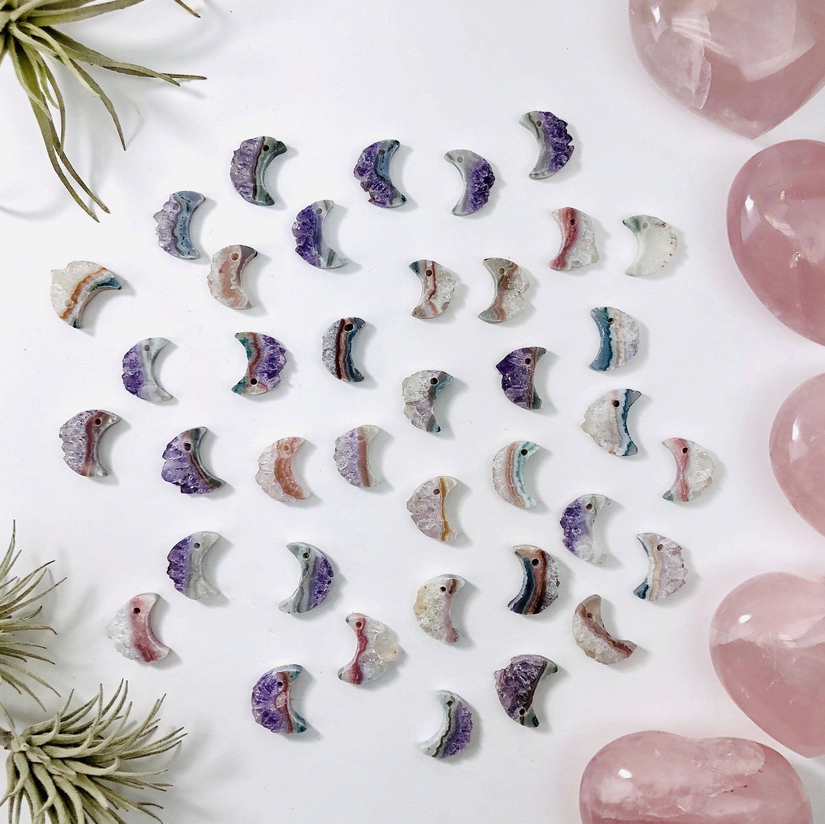 Rock Paradise - Wholesale Spiritual Stone/Crystal - Crystal Drilled Amethyst Moon Crescent Spiritual Stone 20mm1