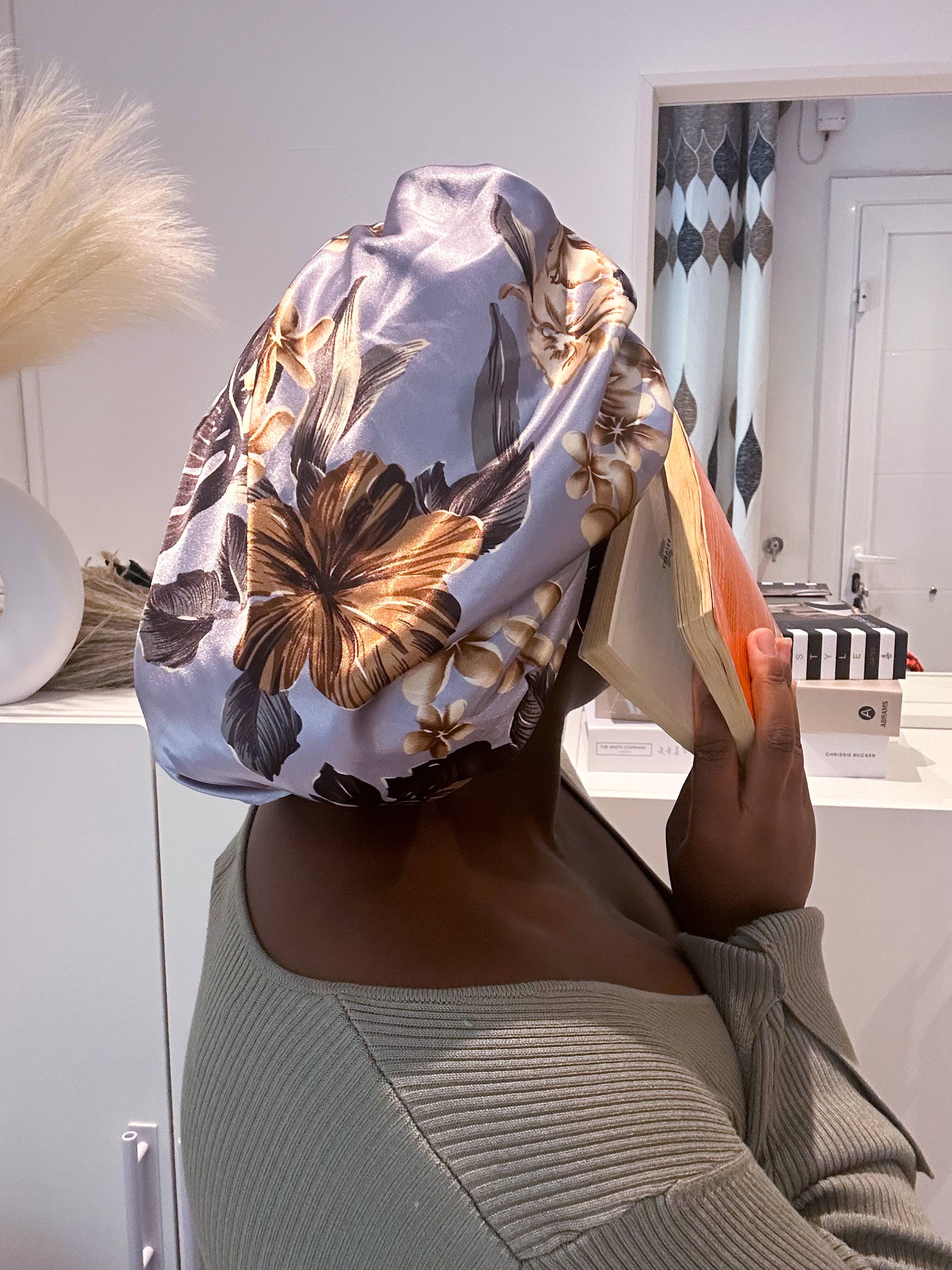 Asantewaa - Wholesale Sleep Cap / Bonnet - Women's - Reversible Satin Bonnet Eloise With band1