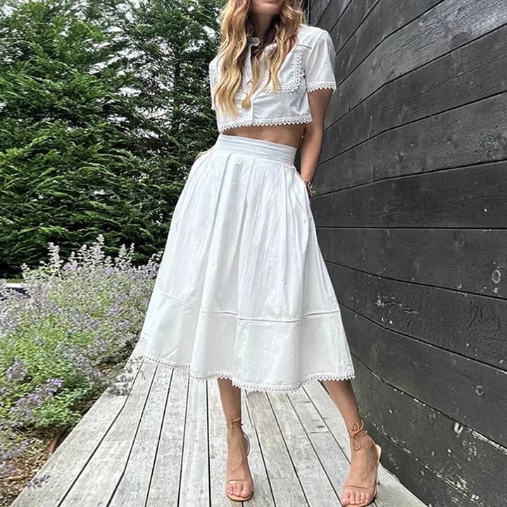 Chemise courte à boutons et jupe midi taille haute pour la vente par Mapcie