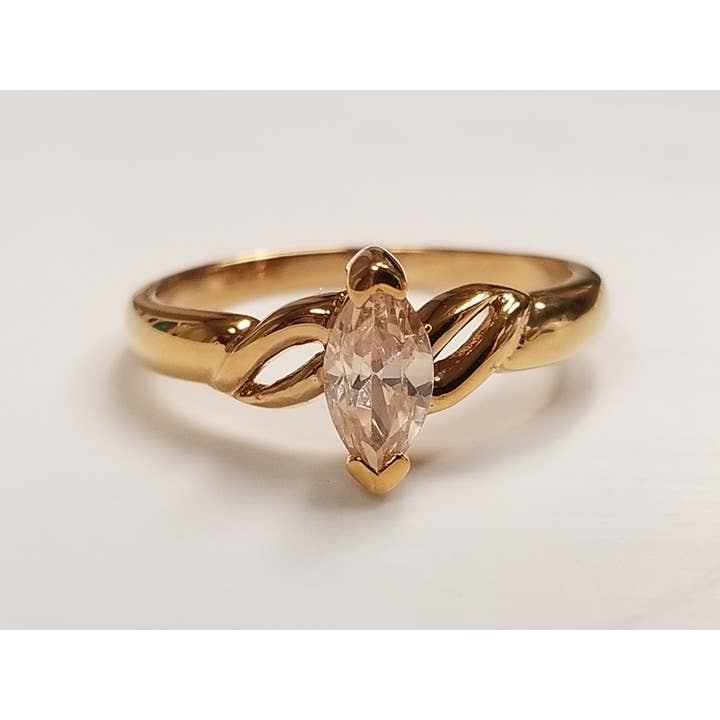 Anillo de piedra rosa claro con corte marquesa vintage para venta al por mayor de Shrake Culture