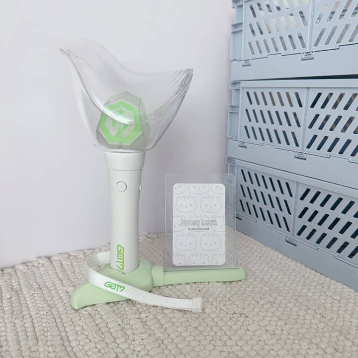 Honey Haus - Wholesale Decorative Tabletop Object - Got7 Ahga Lightstick Stand