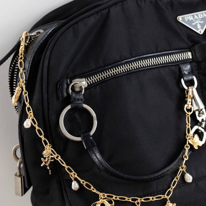 Sessori - Wholesale Purse/Bag Accessory - Women's - Bow Rose Chain Bag Charm