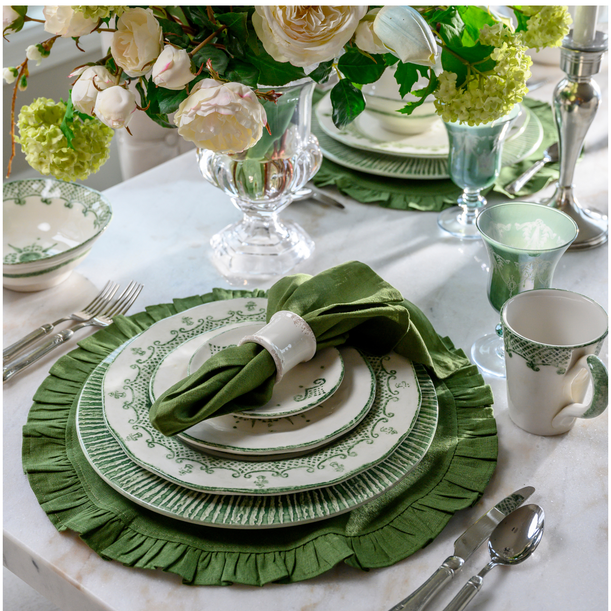 Burano Green Bread / Canapé Plate, Green - New for wholesale on Faire2