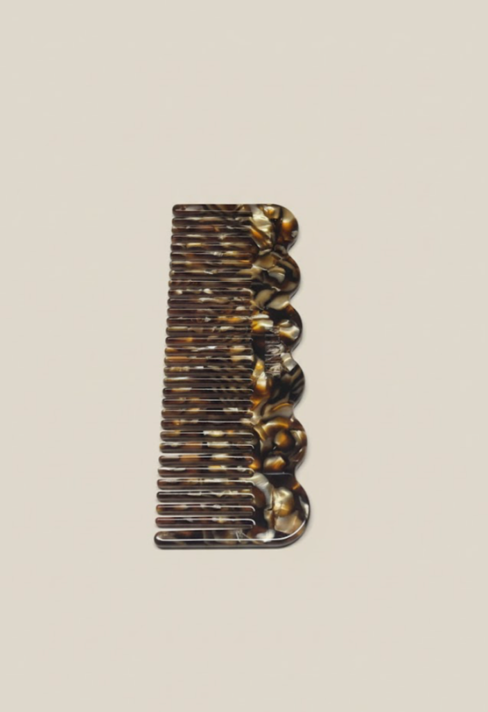 Peignee Paris - Wholesale Hair Brush/Comb - Signature Comb - Espresso1